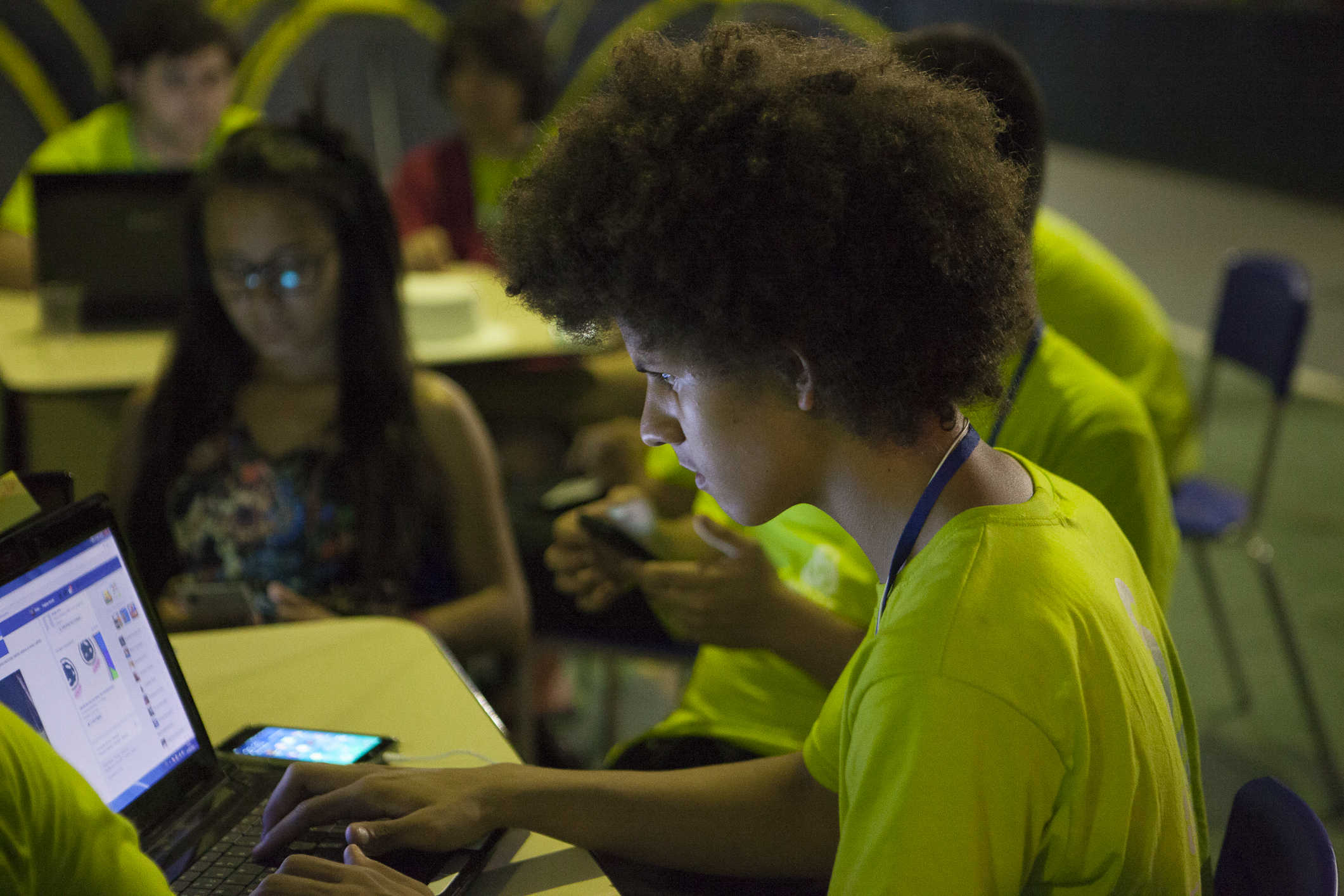 Adaptação ao ensino híbrido exige reorganização da gestão e ações pedagógicas