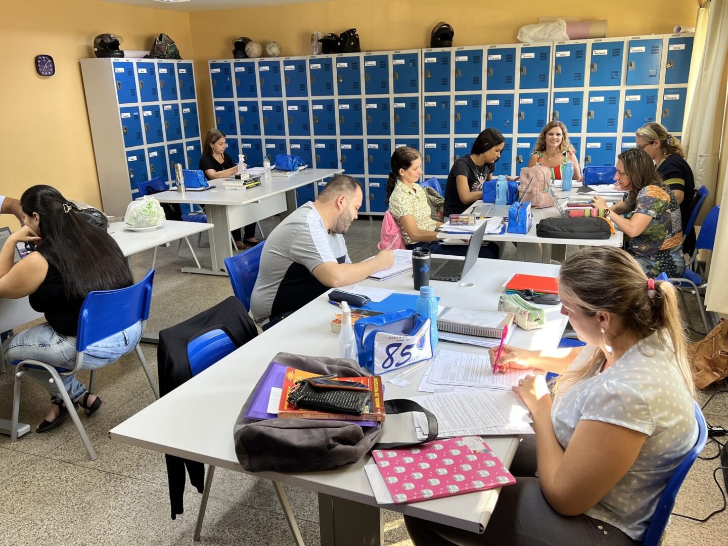 Instituto Unibanco lança edital de cadastramento de instituições e atores formadores em gestão educacional e escolar